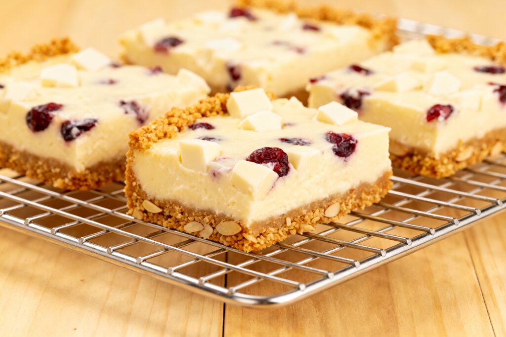White Chocolate Cranberry Cheesecake Bars with Almond Crust-1